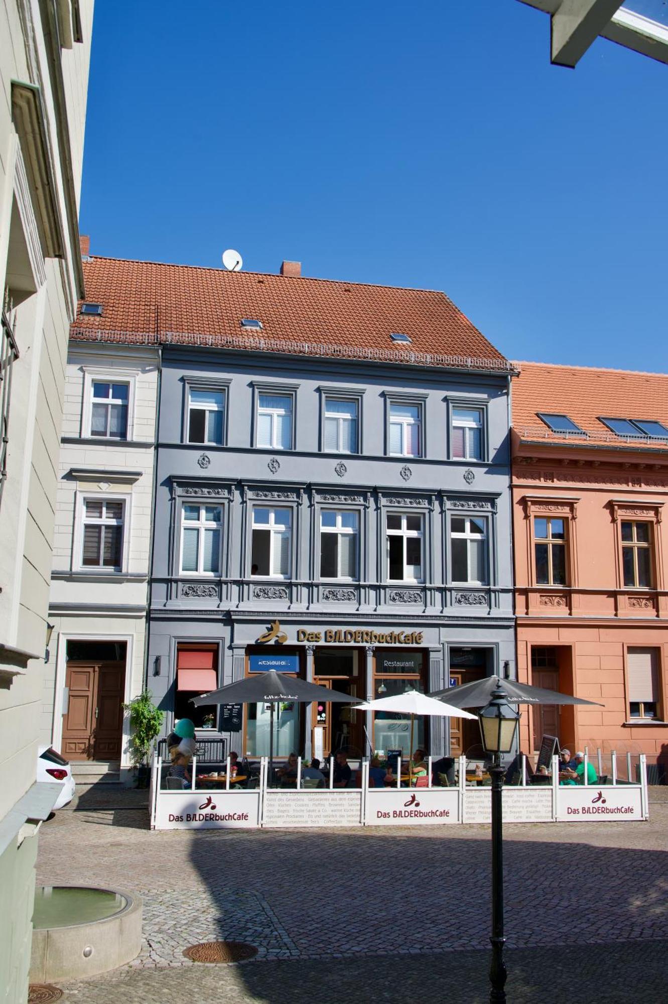 Das Bilderbuchcafe - Pension Markt 7 Havelberg Extérieur photo