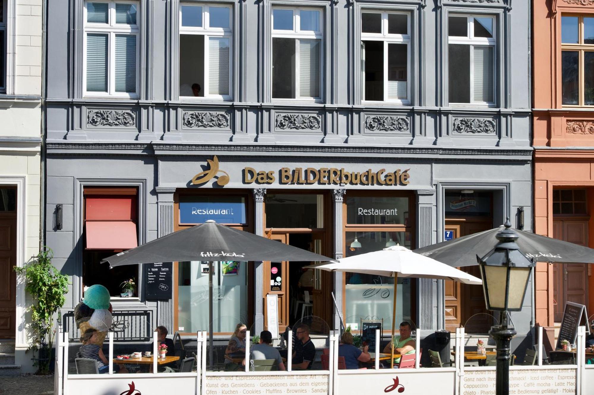 Das Bilderbuchcafe - Pension Markt 7 Havelberg Extérieur photo