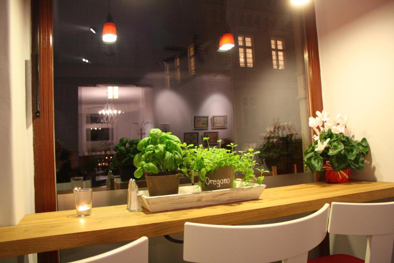 Das Bilderbuchcafe - Pension Markt 7 Havelberg Extérieur photo